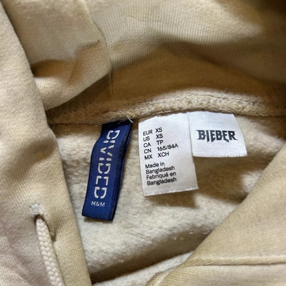 Justin Bieber Purpose World Tour STAFF Hoodie Cream Sweatshirt Men H&M Sz XS - Picture 3 of 9